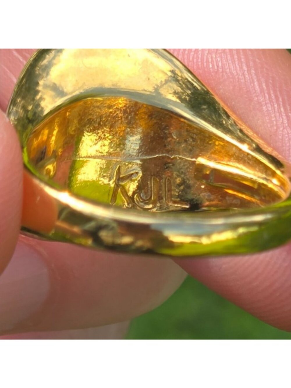 Vintage KJL Cocktail Ring Kenneth Jay Lane Gold Pave Rhinestone Dome signed bold - Picture 12 of 15
